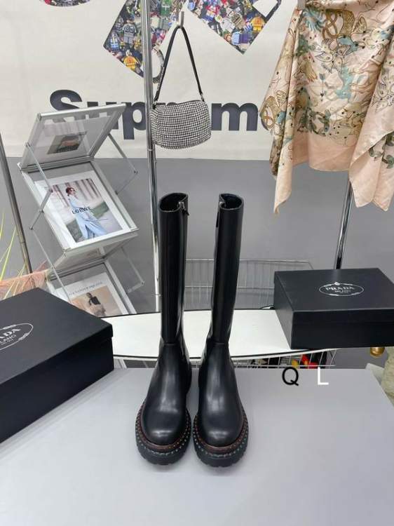 Picture of Prada Shoes _SKUPradasz35-40QL091118907